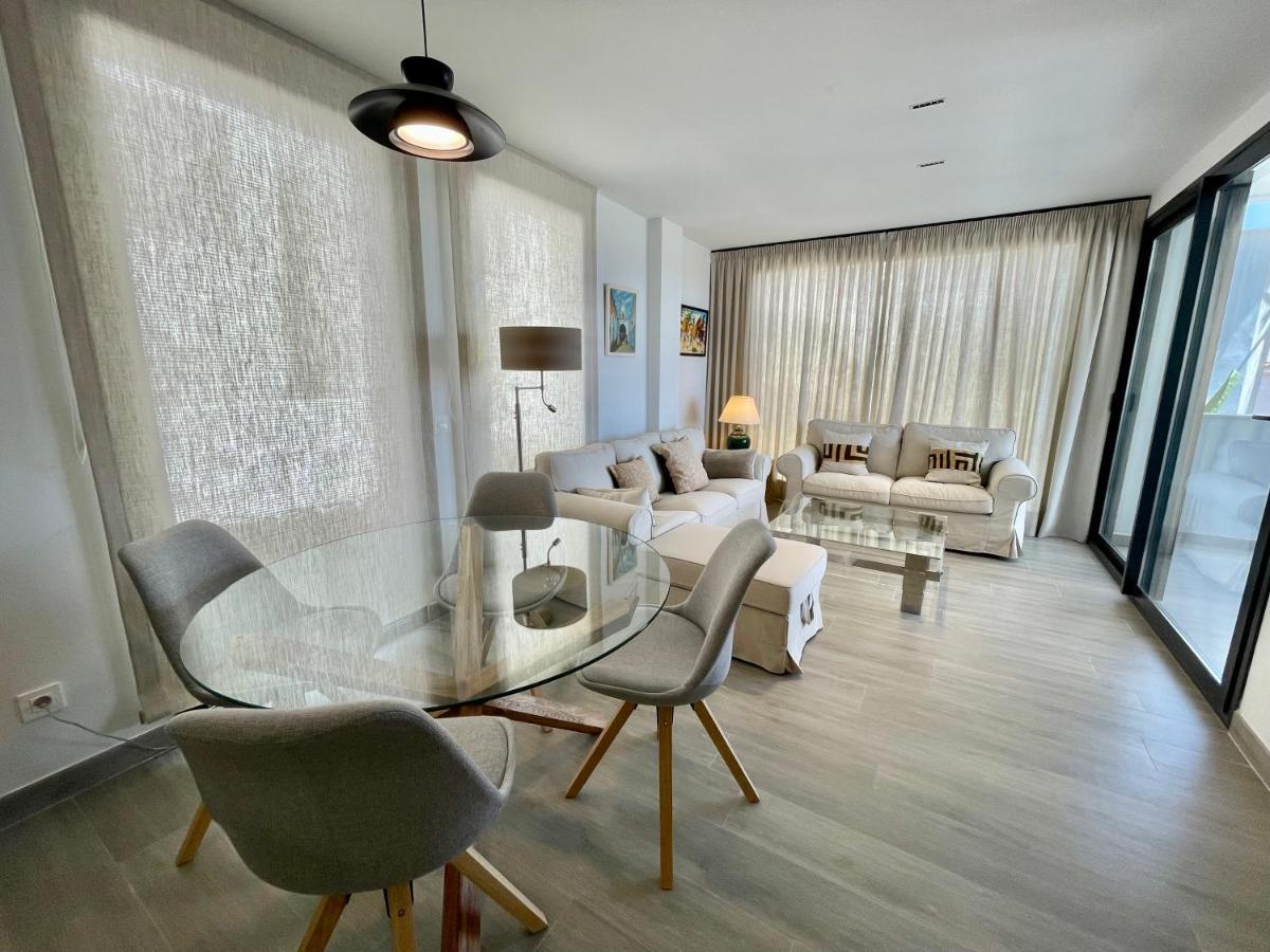 Апартаменти Royal Palm 12 Нерха Екстер'єр фото